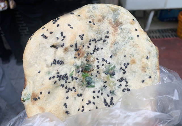 游埠豆浆（叶军·湖墅南路店） · 方形烧饼
